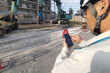 指摘があった箇所も業務ポータルからアプリに反映され、現場で確認可能