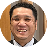 鳥居 真臣 氏